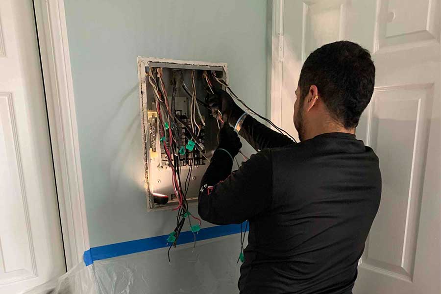 Expert Electrical Services in Clairemont, CA