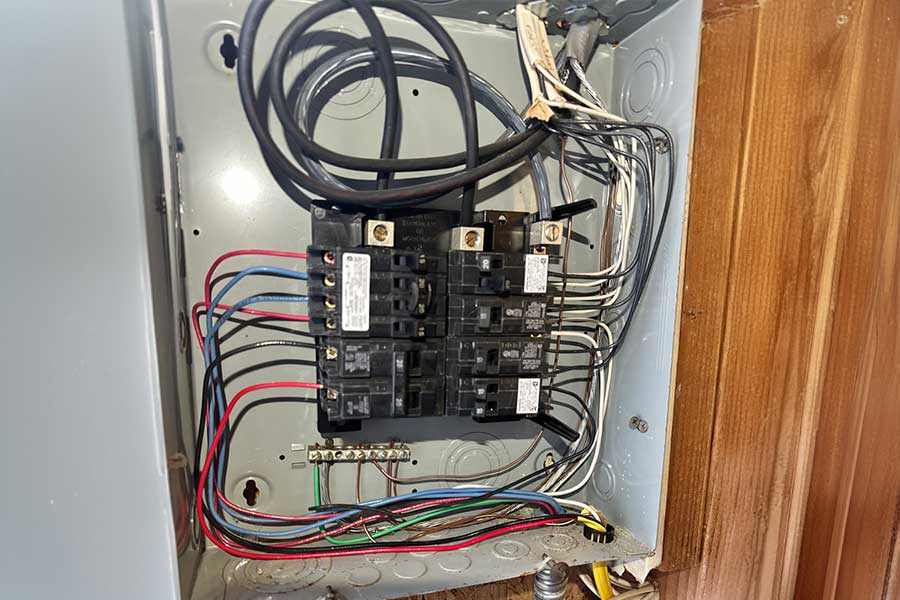 Professional Electrical Maintenance in Clairemont, CA